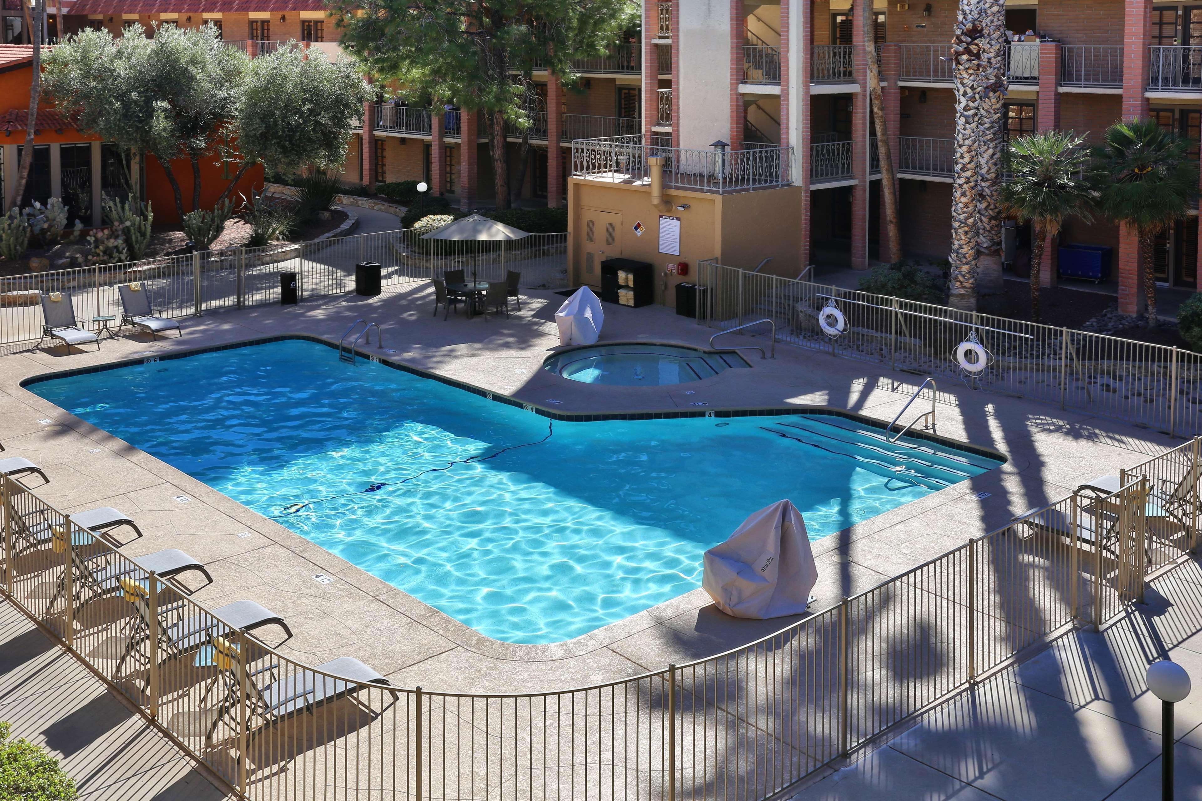 Doubletree Suites By Hilton Tucson Airport Exterior foto